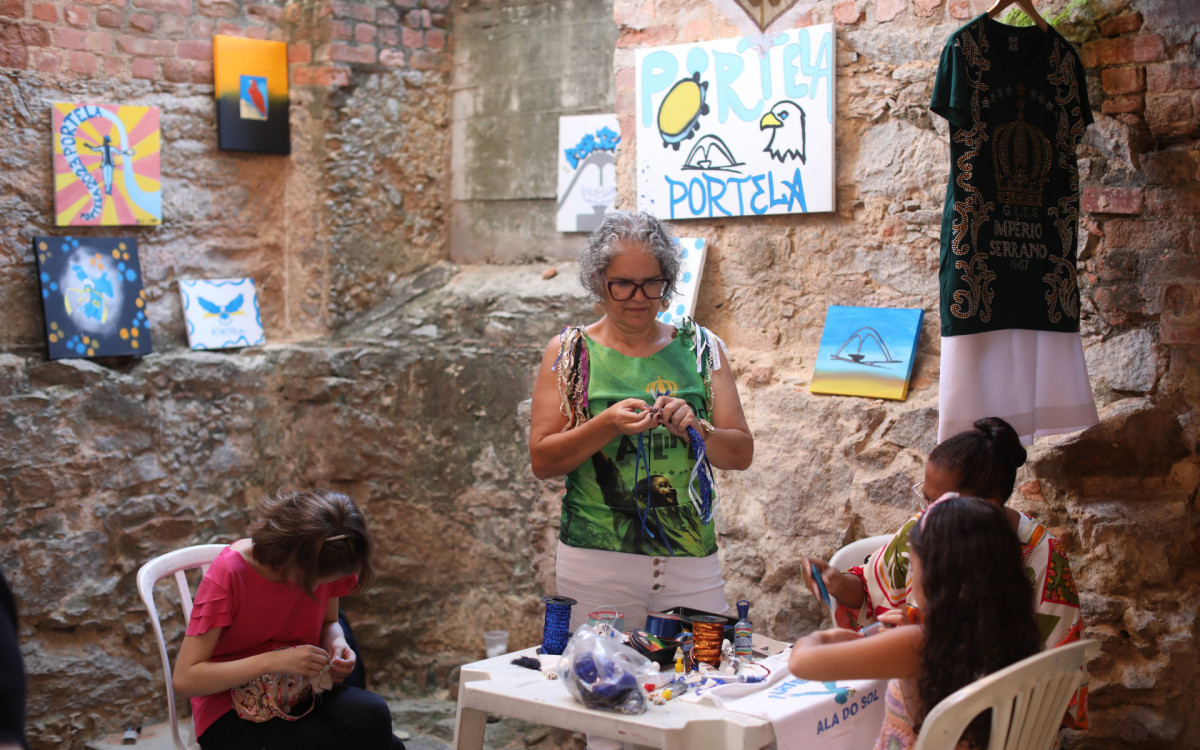 Feira Literária no Parque das Ruínas, em Santa Teresa, neste sábado(06).. Foto: Pedro Ivo/ Agência O Dia