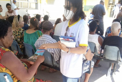 Agentes de Endemia promovem conscientização sobre o combate à Dengue nos bairros de Araruama