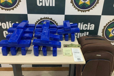 Mulher é presa com 30 kg de maconha na Rodoviária Novo Rio
