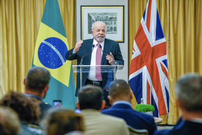 Lula: 'Fiquei de marcar telefonema com Macron sobre paz entre Rússia e Ucrânia'