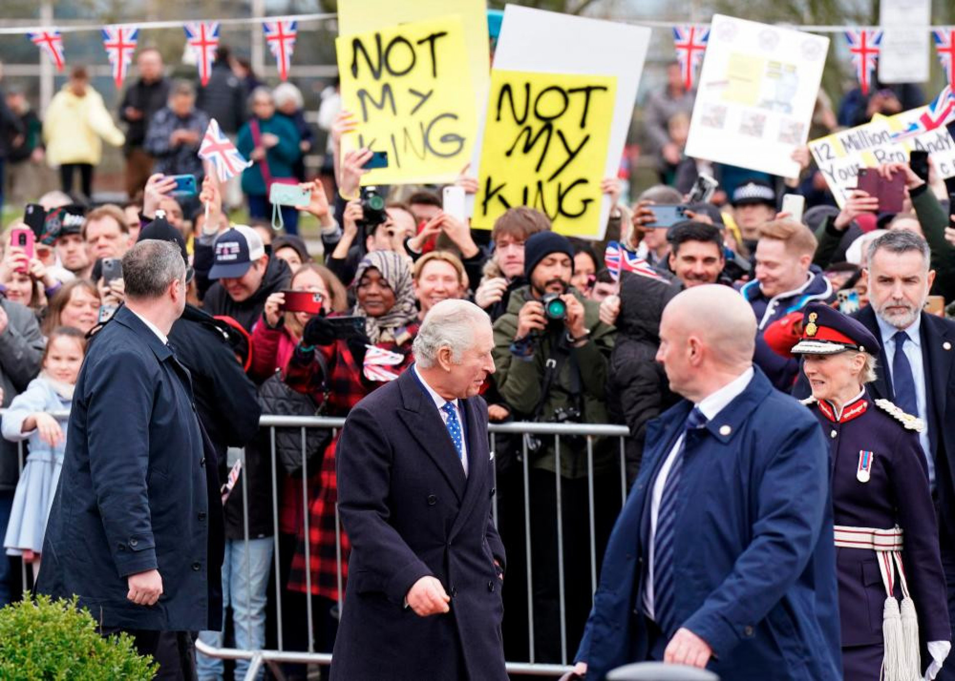 Seis ativistas foram presos durantes os protestos - POOL/AFP