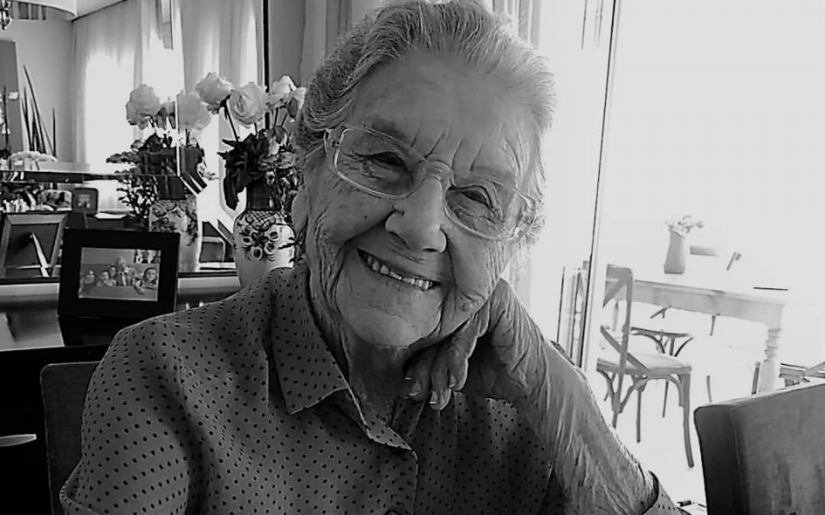Palmirinha Onofre morre aos 91 anos em São Paulo