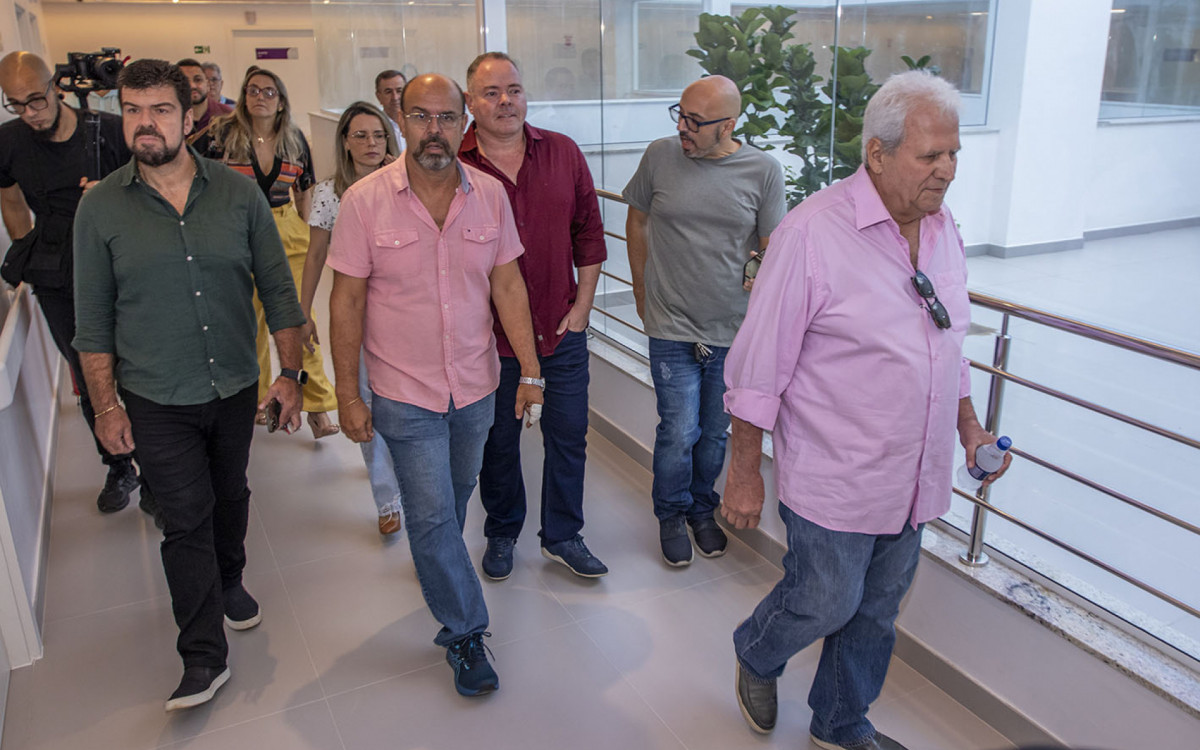 Diretoria da Unimed Costa do Sol recebeu o prefeito, vereadores, secret&aacute;rios e o deputado estadual Chico Machado para conhecer as instala&ccedil;&otilde;es do empreendimento,