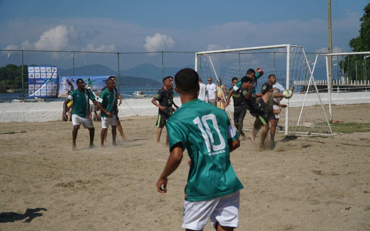 Festival de gols no Aterro do São Bento na final do Copão