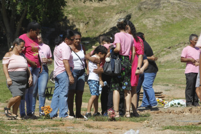 Pais de mulher morta por ex temem pela vida: 'prometeu que mataria nossa família'