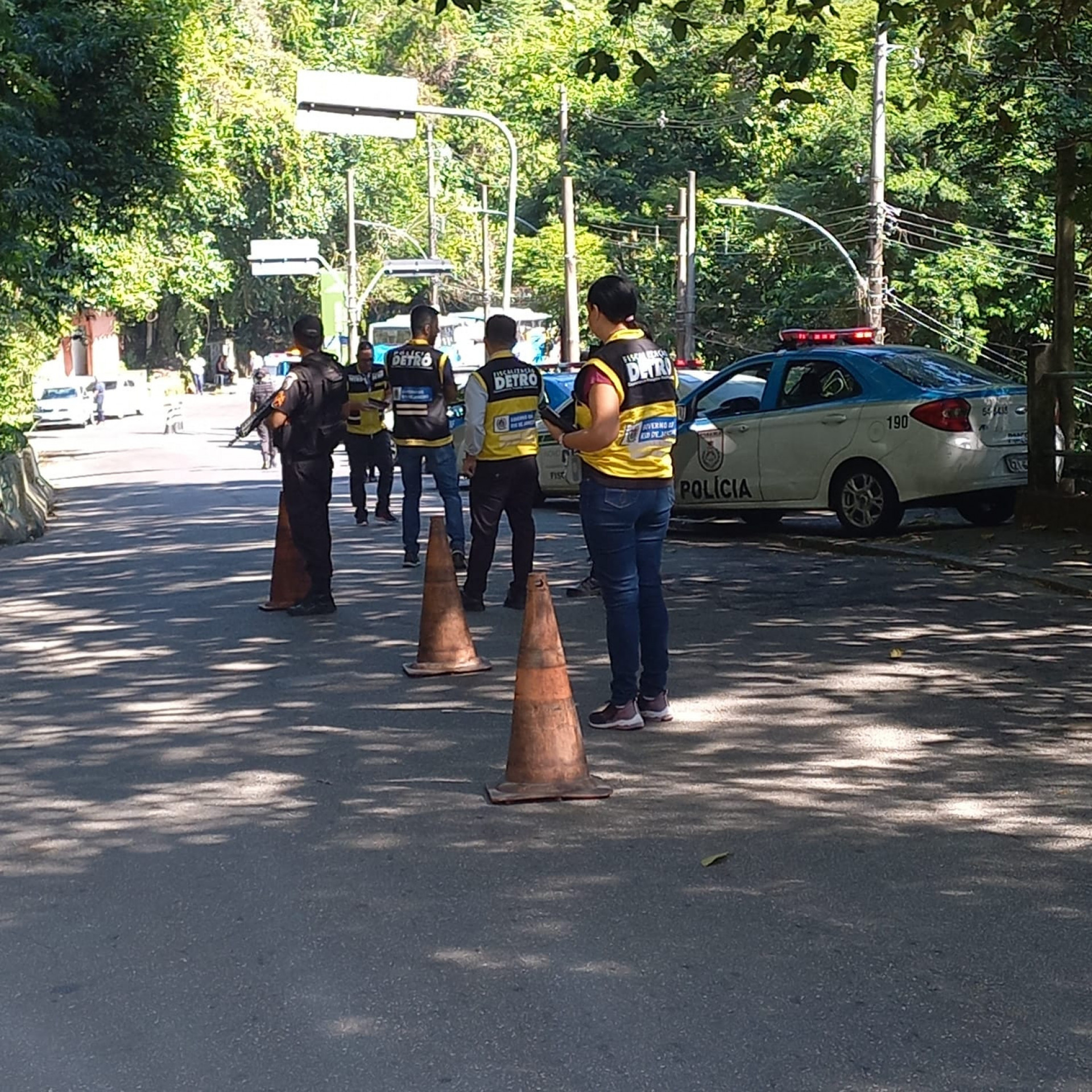 Ve&iacute;culos foram apreendidos na Estrada das Paineiras, em um acesso ao Corcovado