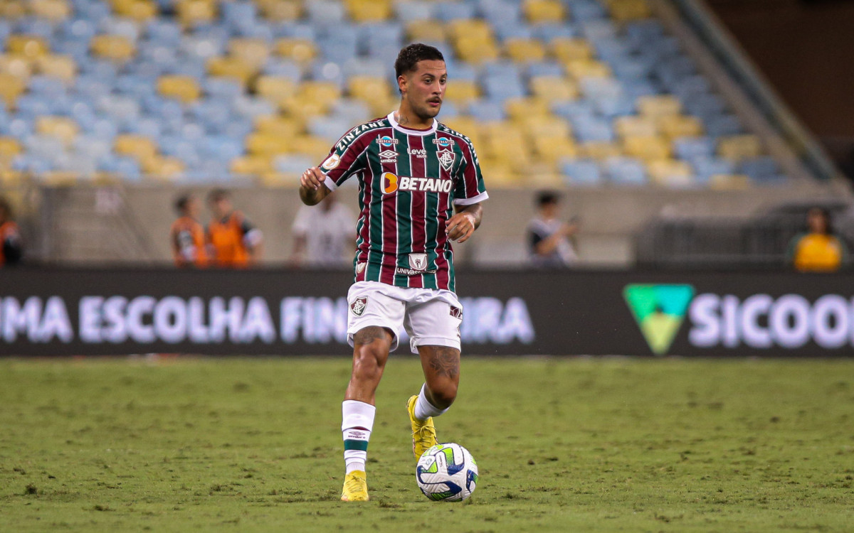 Guga será o substituto de Samuel Xavier na lateral-direita - MARCELO GONÇALVES / FLUMINENSE FC