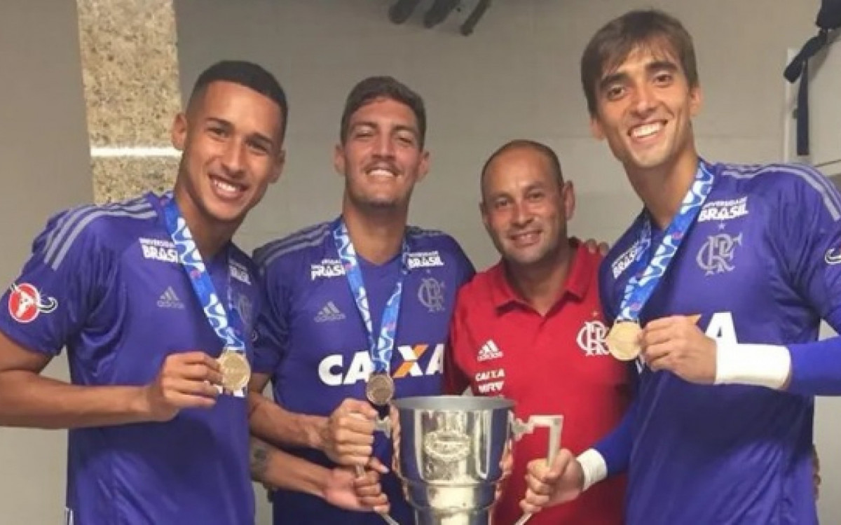 Rog&eacute;rio Maia e os goleiros do Flamengo em 2018
