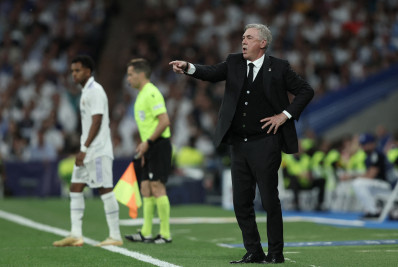 Carlo Ancelotti iguala recorde de Sir Alex Ferguson; confira