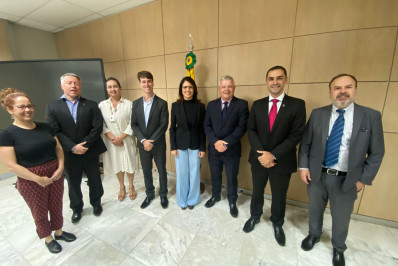 Prefeito entra em reunião no Ministério do Ambiente e Mudança do Clima
