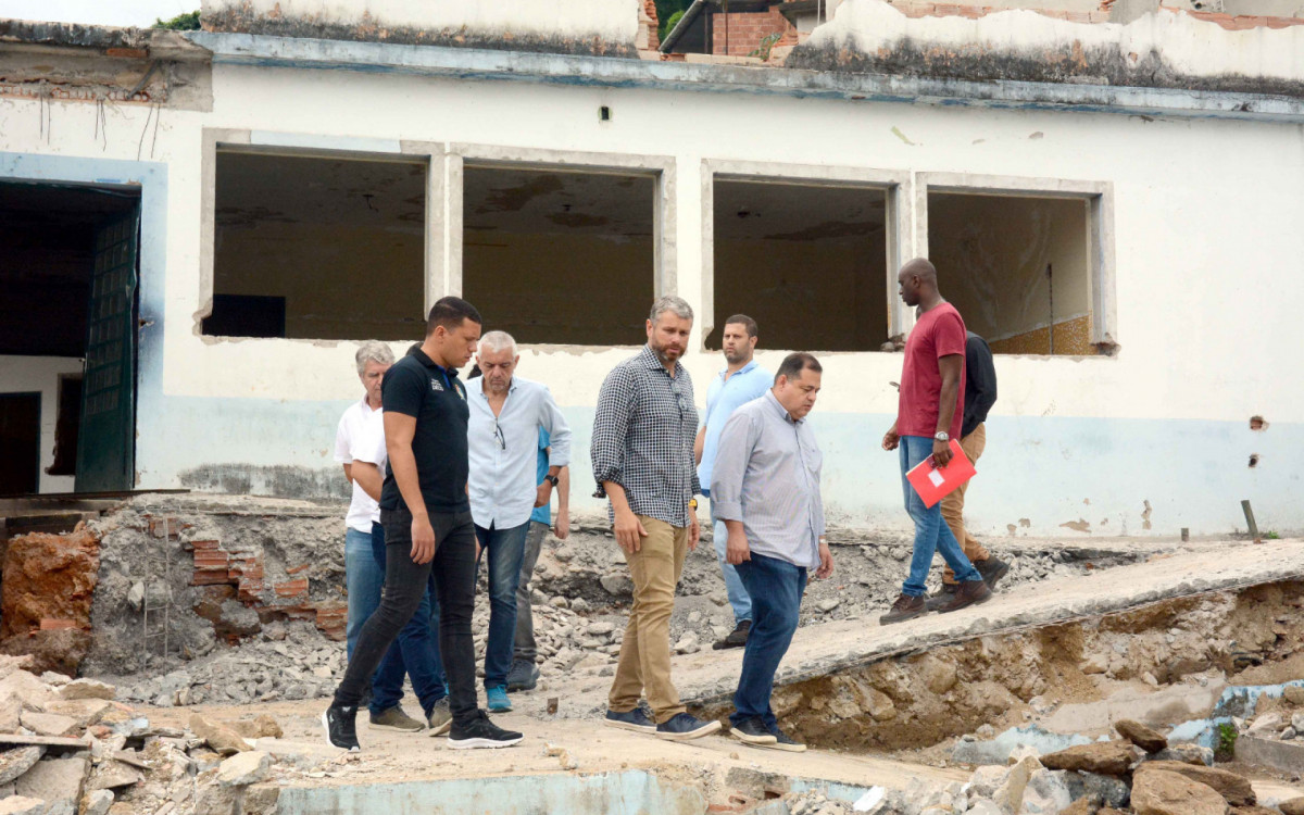 Escola Municipal Carlos Augusto Haasis, no Boa Vista I, terá estruturas de cobertura e piso externo reformados
