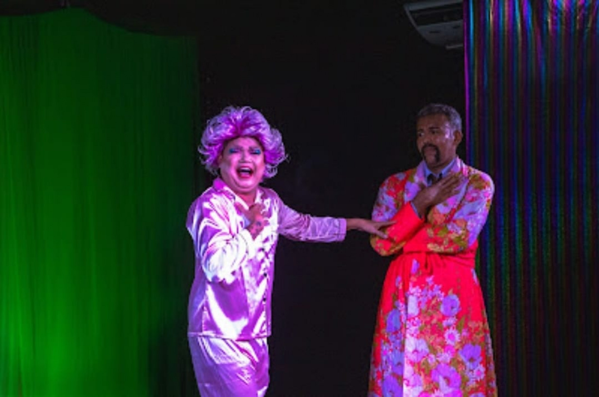 A classifica&ccedil;&atilde;o do espet&aacute;culo &eacute; de 16 anos e o local est&aacute; sujeito a lota&ccedil;&atilde;o. Para garantir o ingresso &eacute; necess&aacute;rio levar 1kg de arroz ou feij&atilde;o - Divulga&ccedil;&atilde;o