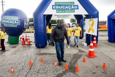 Blitz Educativa do Detran.RJ promove atividades do Maio Amarelo