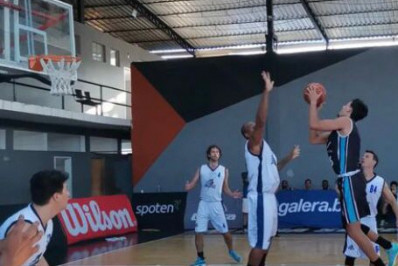 Angra garante vaga na semifinal do Estadual da LSB