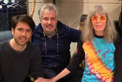 Após morte de Rita Lee, filho da cantora agradece apoio dos fãs: 'Vocês moram no meu coração'