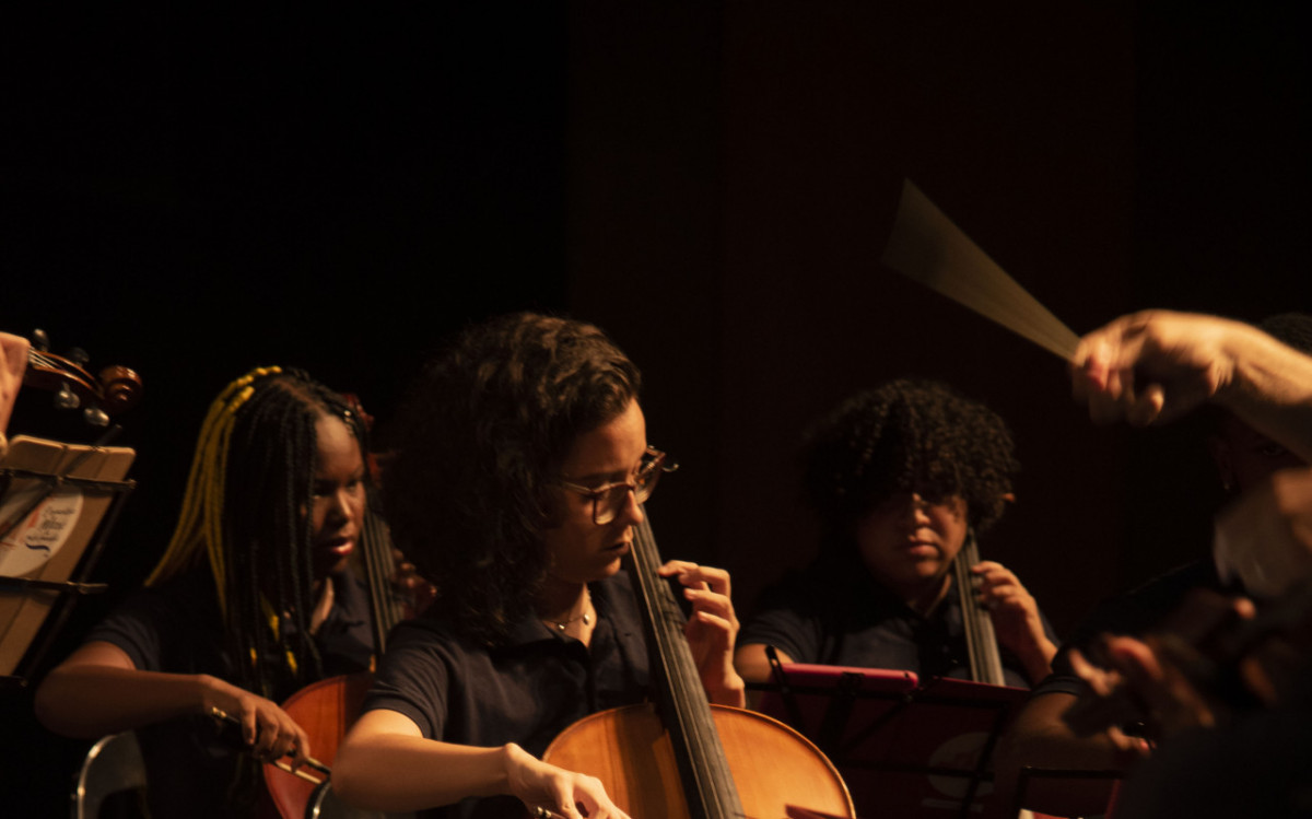 A Orquestra Maré do Amanhã, composta por alunos do Complexo de Favelas da Maré, fará turnê em Portugal em julho de 2023 - Julio Moreira / Orquestra Maré do Amanhã