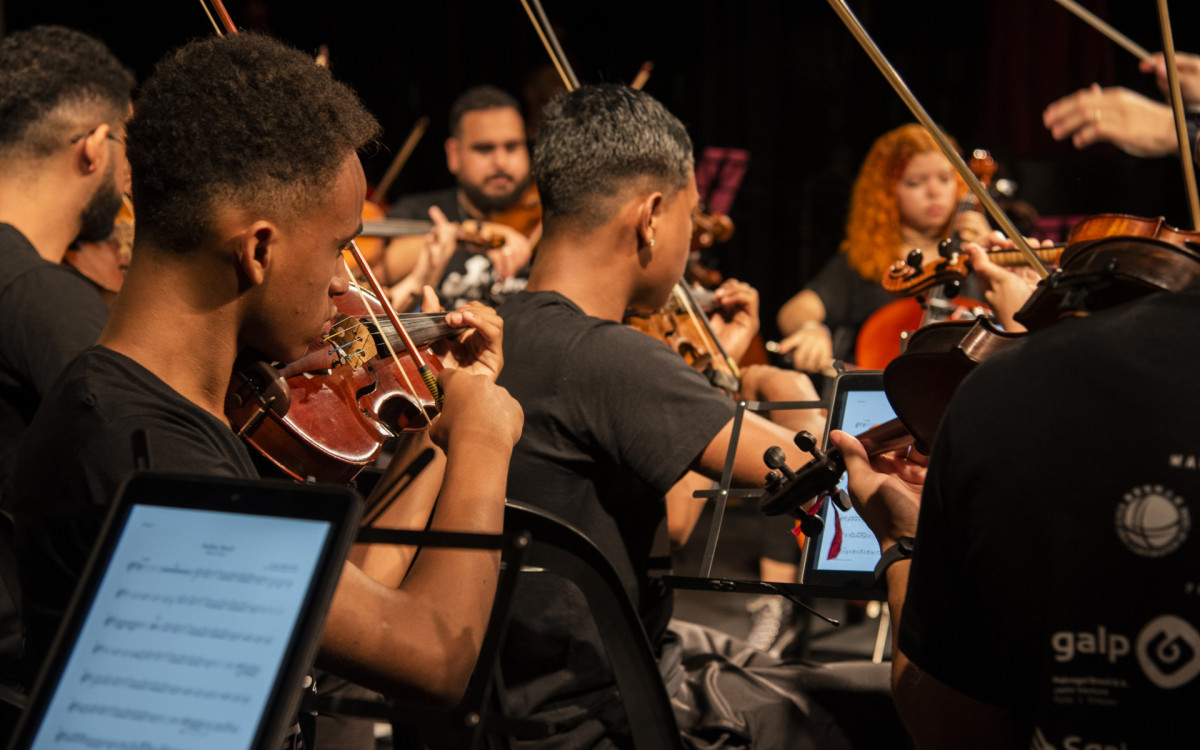 A Orquestra Maré do Amanhã, composta por alunos do Complexo de Favelas da Maré, fará turnê em Portugal em julho de 2023 - Julio Moreira / Orquestra Maré do Amanhã