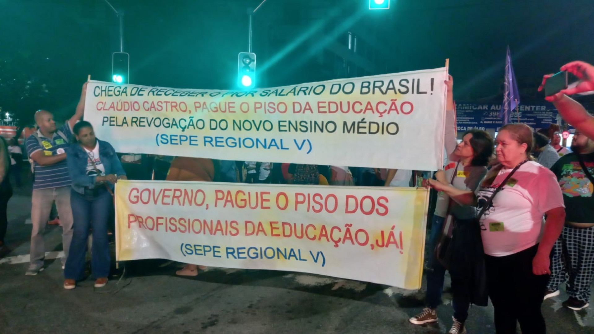 Educação estadual do Rio de Janeiro aprova greve por tempo indeterminado a partir da próxima quarta-feira (17)  - Divulgação