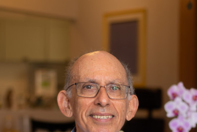 O HOMEM DE NENHUM BRAÇO