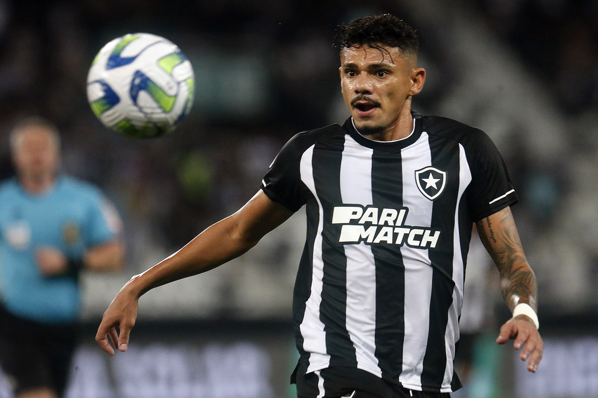 Tiquinho. Botafogo x Corinthians pelo Campeonato Brasileiro no Estadio Niltos Santos. 11 de Maio de 2023, Rio de Janeiro, RJ, Brasil. Foto: Vitor Silva/Botafogo.  Imagem protegida pela Lei do Direito Autoral Nº 9.610, DE 19 DE FEVEREIRO DE 1998. Sendo proibido qualquer uso comercial, remunerado e manipulacao/alteracao da obra.  - Vitor_Silva