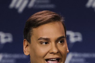 George Santos faz acordo com Justiça brasileira e terá que pagar multa