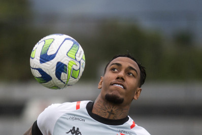 Vasco tem quatro desfalques confirmados para a partida contra o Santos