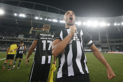 Lateral do Botafogo revela ter sido abordado para participar de esquema de apostas