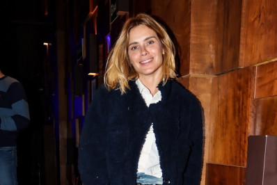 Carolina Dieckmann e mais famosos prestigiam peça de Heloísa Périssé no Rio