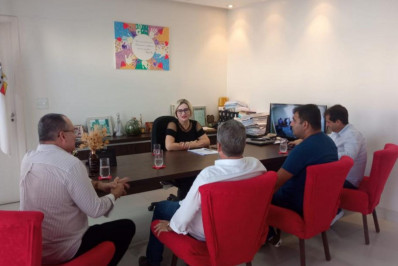 CIDADE PEDAL: Prefeita de Araruama avança nos projetos de mobilidade urbana em agenda com o secretário de estado Washington Reis