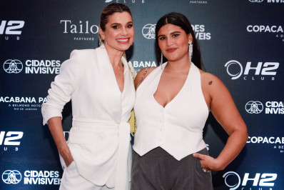 Flávia Alessandra se perde em show de Taylor Swift e filha explica: 'Foi ao banheiro'