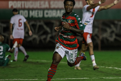 Lucas Santos projeta a Série D da Portuguesa e destaca importância de trabalhar 'com humildade e sem vaidade'