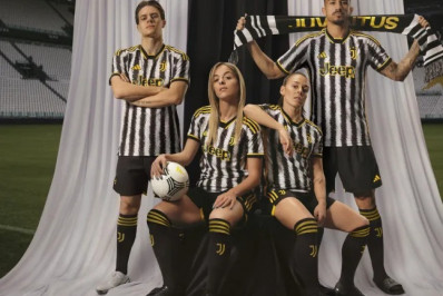 Com detalhes em amarelo, Juventus apresenta uniforme para a temporada 2023/24