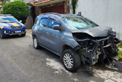 Guarda Comunitária retira das ruas 102 veículos em estado de abandono