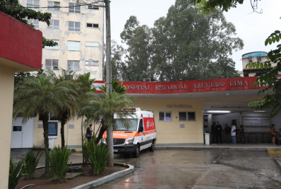 Após mais de 20 dias, jovem baleado durante ação da PM em Niterói segue internado