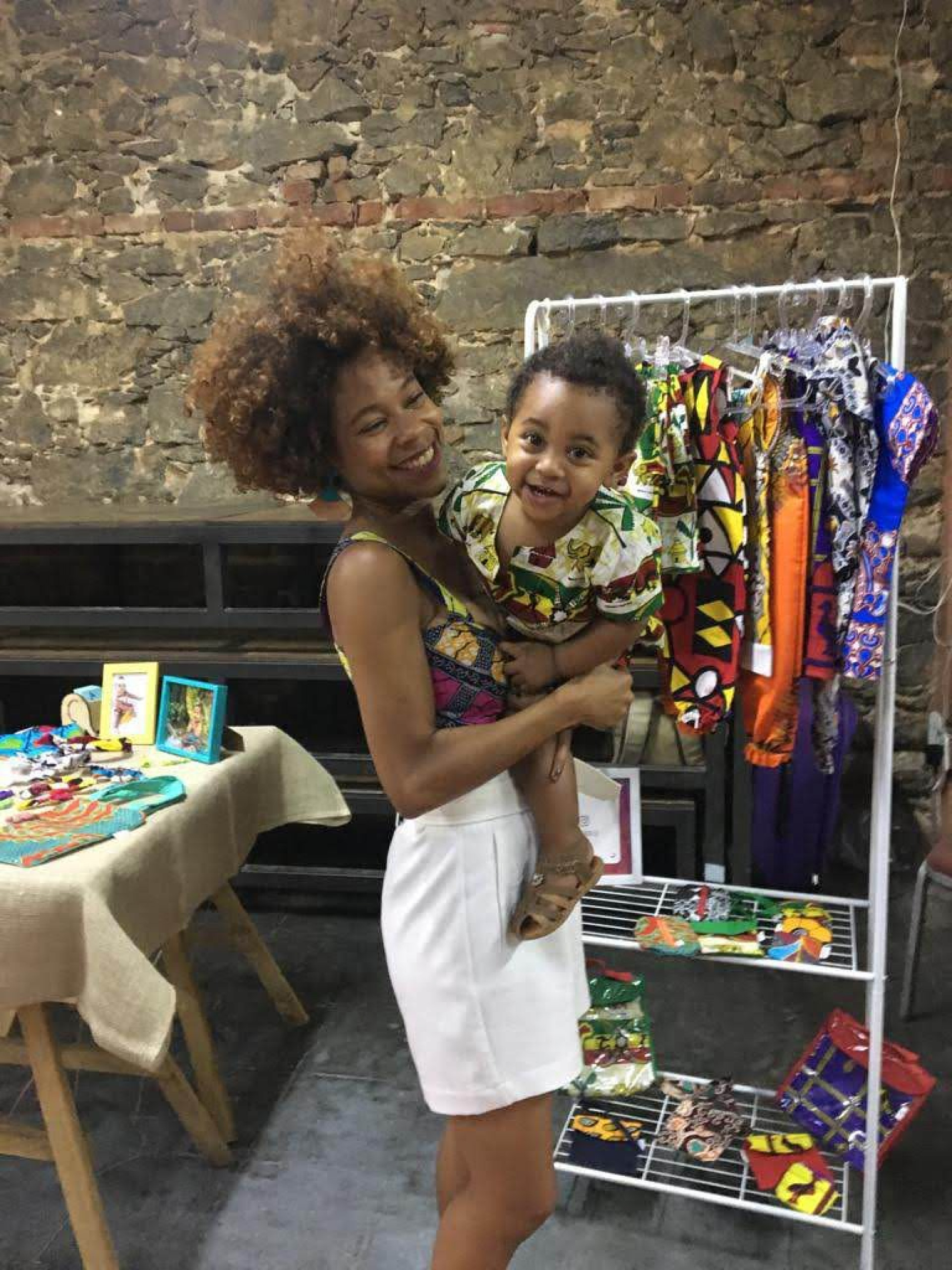 M&atilde;es negras e empreendedoras s&atilde;o capacitadas em curso gratuito para potencializar seus neg&oacute;cios nas redes sociais