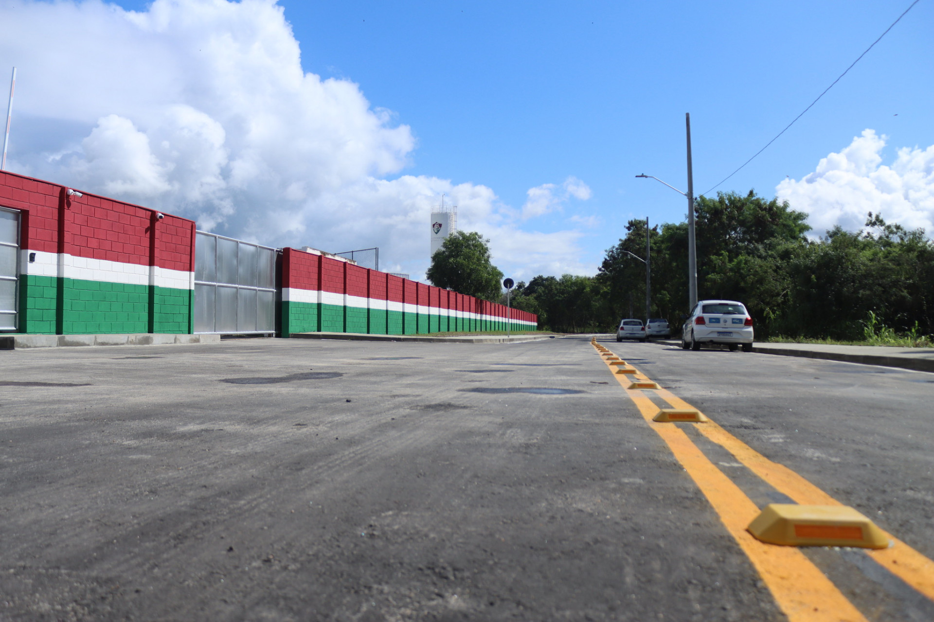 Rua de acesso ao CT do Fluminense - Foto: Marina Garcia/FFC