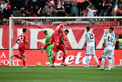 Napoli é derrotado pelo Monza e tem invencibilidade derrubada no Italiano