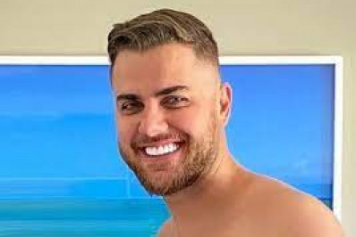 Casado, Zé Neto confessa recorrer a site pornô