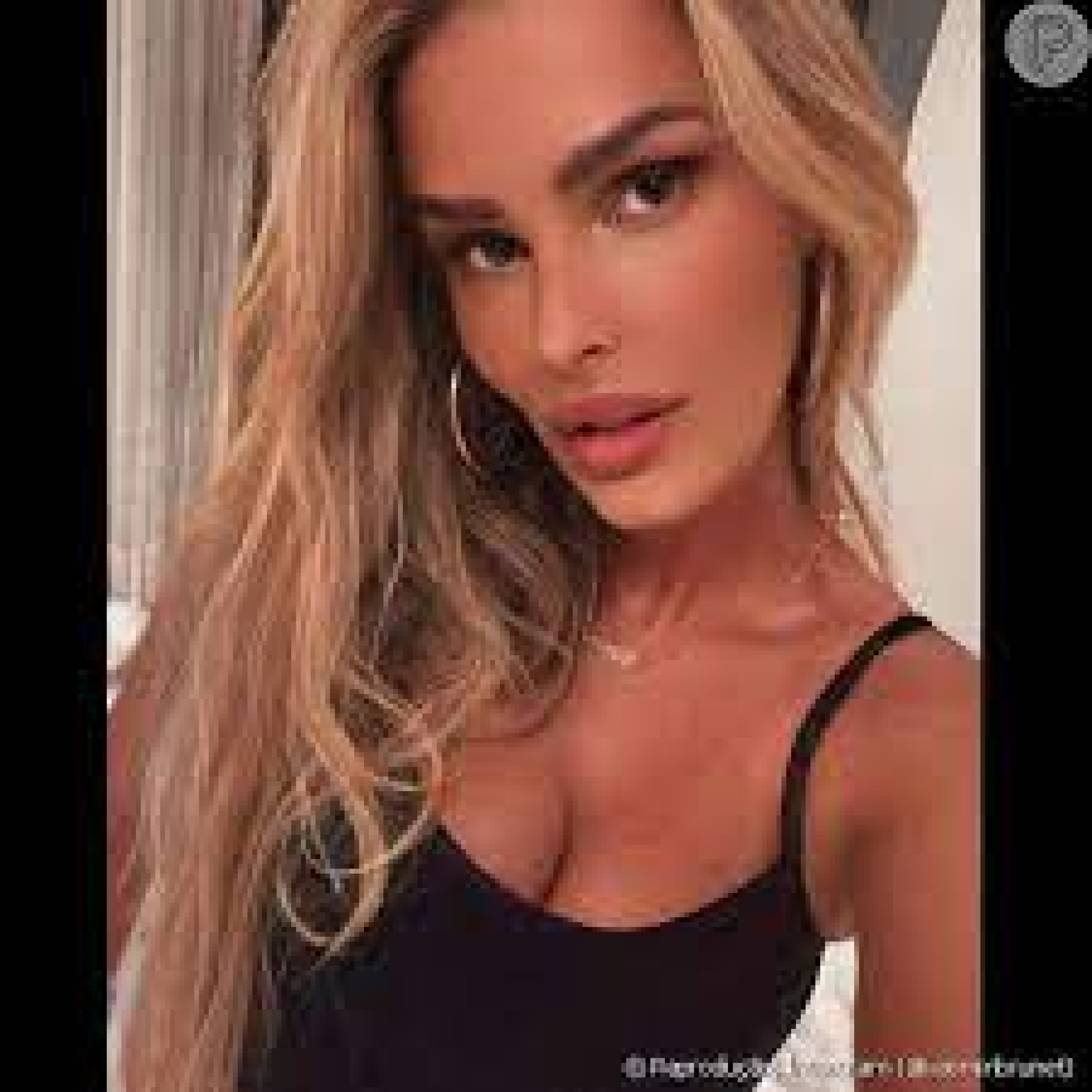 Yasmim Brunet mostra tato intima - Foto reprodução Internet