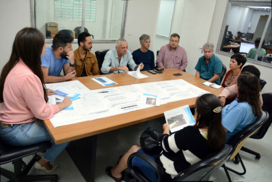 Prefeitura apresenta projeto de reforma da Escola Municipal Júlio Branco