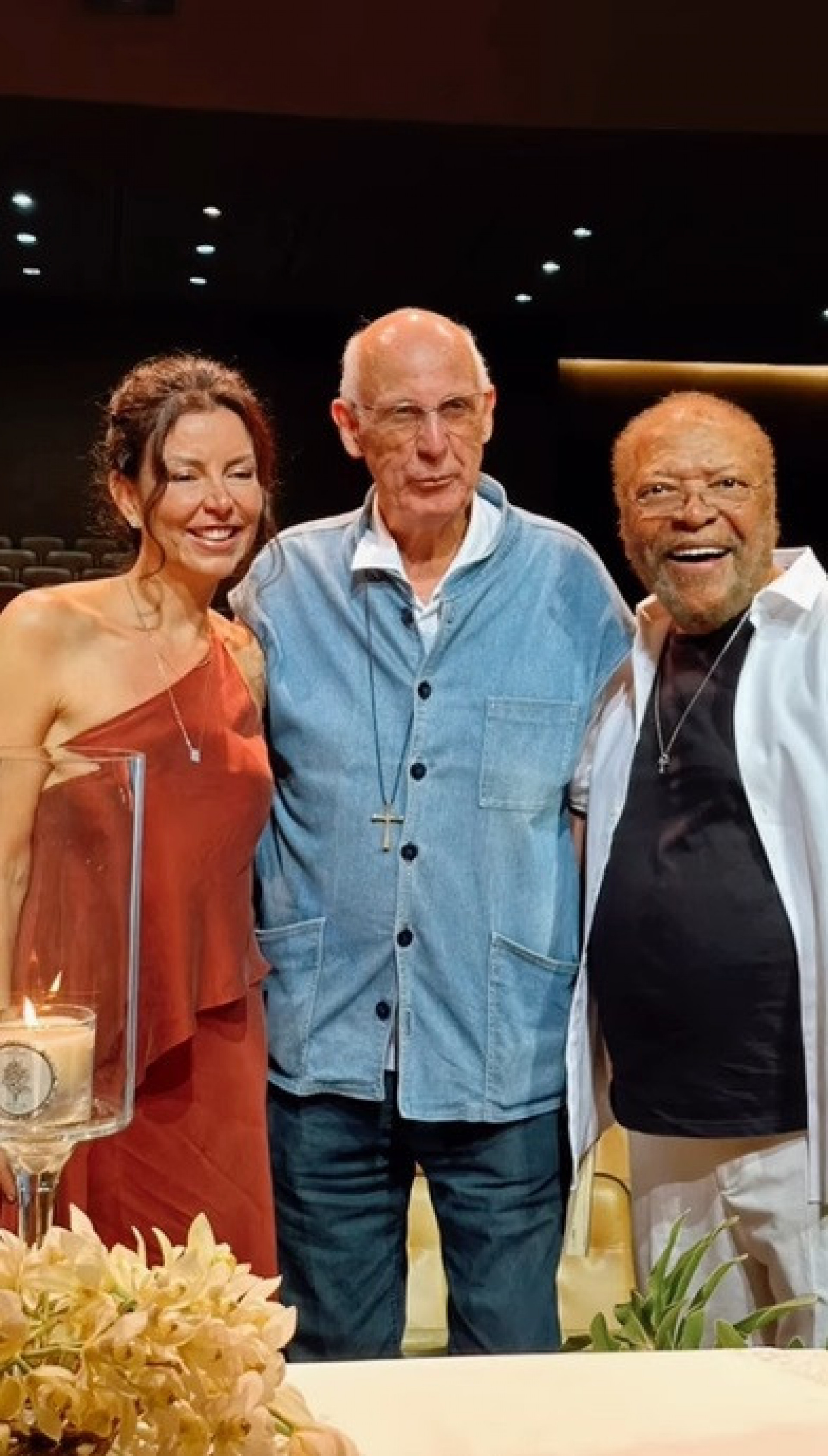 Martinho da Vila e Cléo Ferreira renovam votos de casamento - Reprodução de vídeo / Marcia Madela