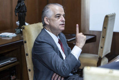 Tarcísio pode abrir mão de privatizar Santos por financiamento federal a túnel, diz França