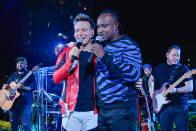 Michel Teló grava DVD com a participação de Thiaguinho e mais famosos