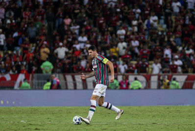 Nino valoriza dedicação do Fluminense com um jogador a menos no clássico: 'A gente sai muito bem desse jogo'
