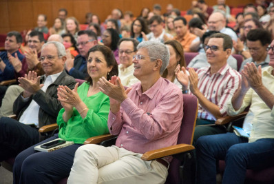 Após eleição para reitor, UFRJ encaminha lista tríplice para o MEC