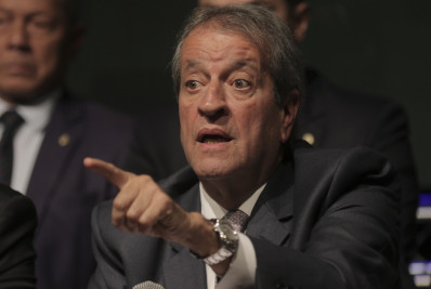 Valdemar Costa Neto afirma lealdade a Bolsonaro após ex-presidente ficar inelegível pelo TSE