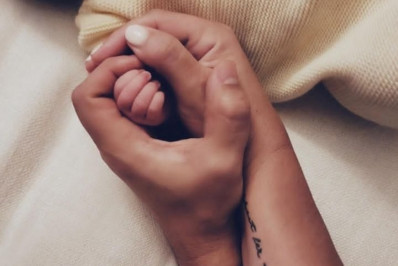 Nasce Lía, primeira filha de Maite Perroni e Andrés Tovar