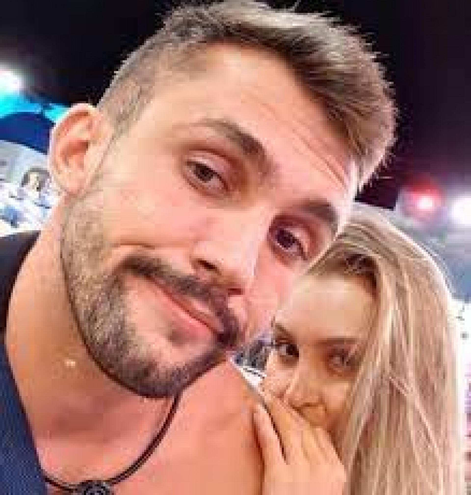 Carla Dias se revolta contra fãs de seu namoro com Arthur Picoli - Foto reprodução Internet