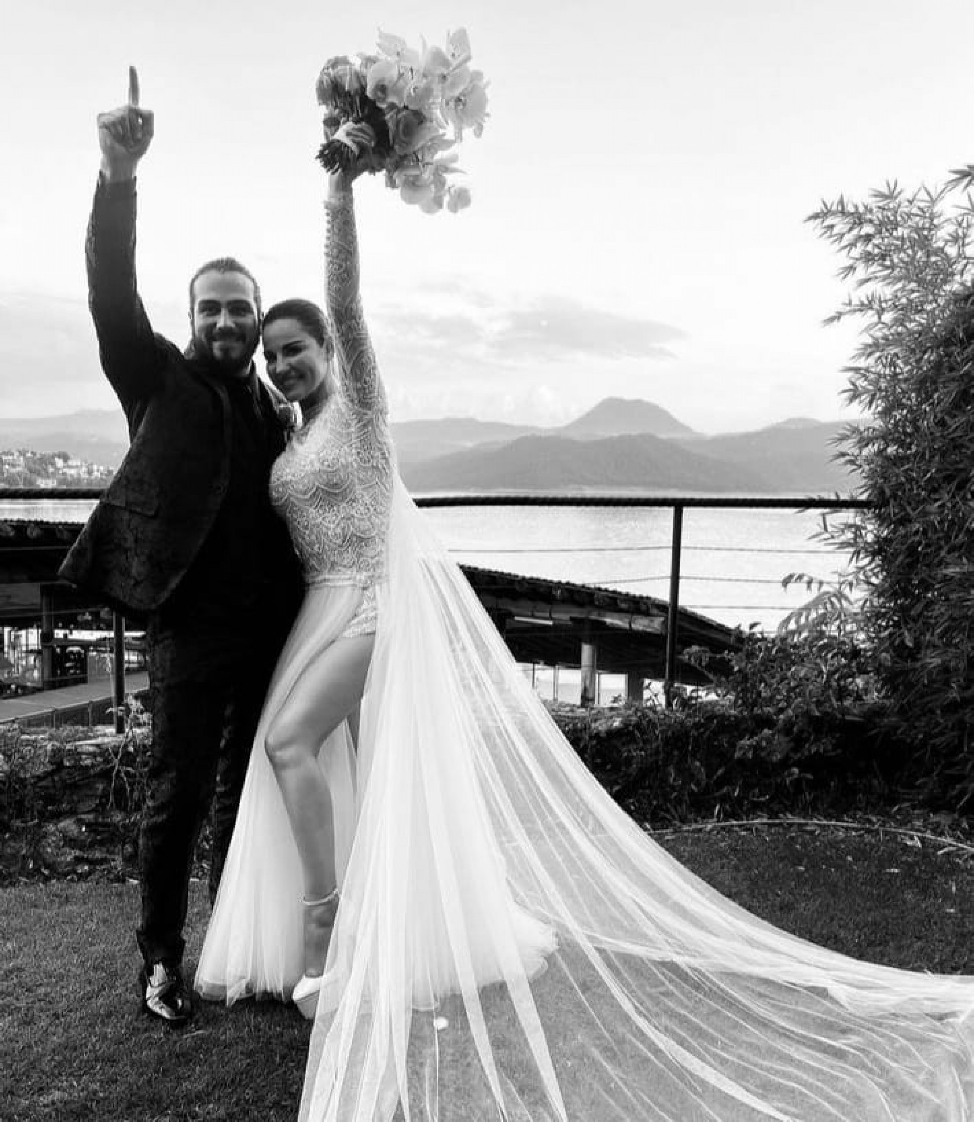 Maite Perroni e Andrés Tovar subiram ao altar em outubro do ano passado - Reprodução/Instagram