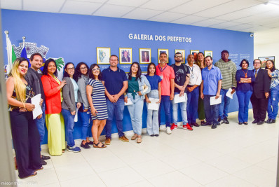 Prefeito de Paty do Alferes empossa mais 13 servidores